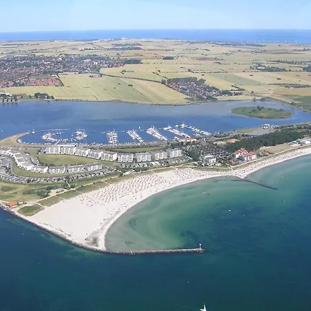 With 2 Bedrooms 펜션 Burgtiefe auf Fehmarn